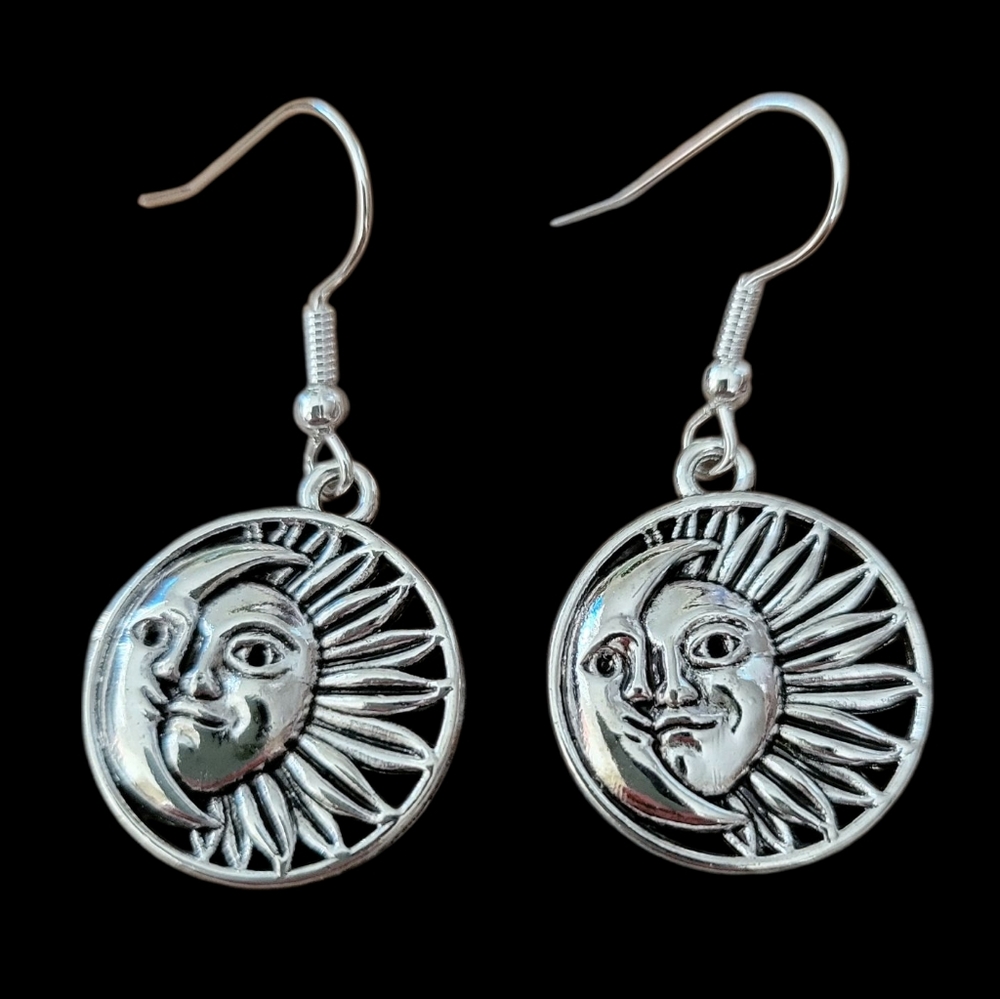 Moon and Sun earrings